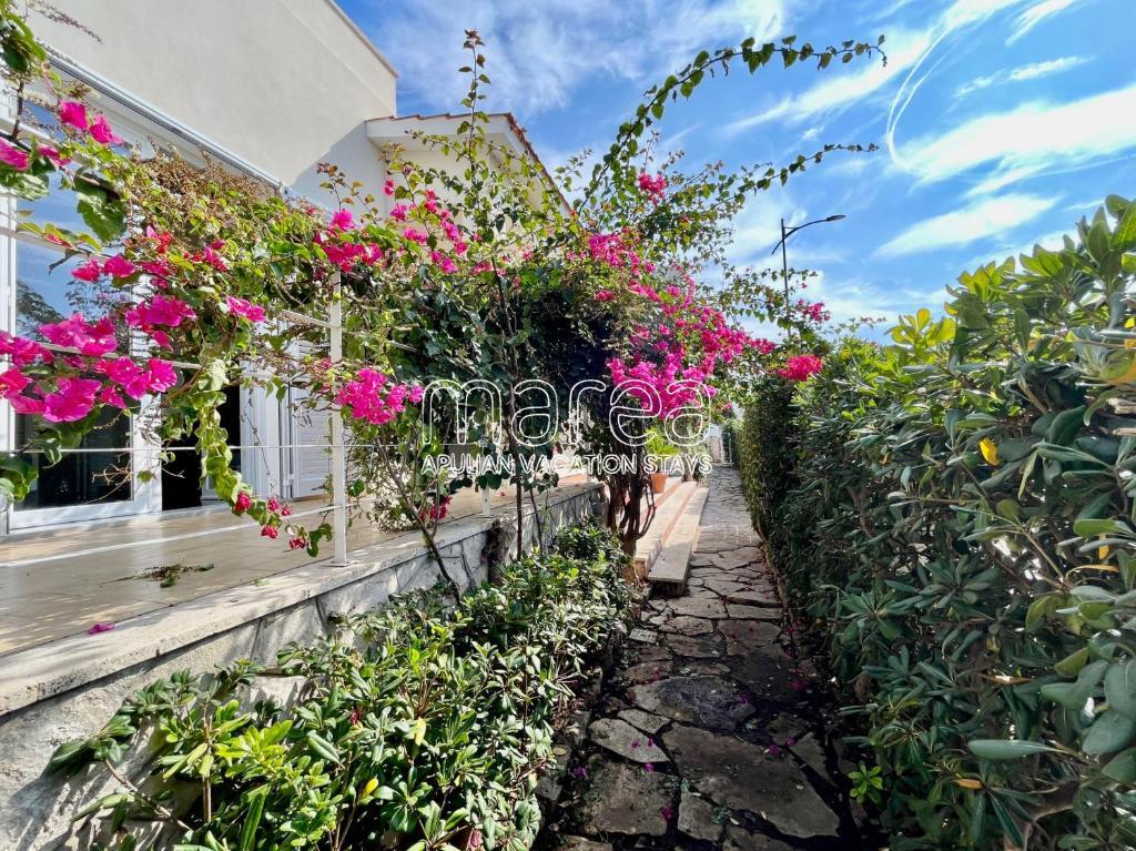 Villa Nauna, Fronte Mare Con Giardino E Terrazzo - Marea Stays Collection Nardo Exterior photo