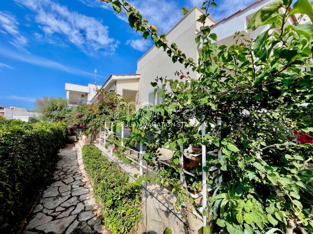 Villa Nauna, Fronte Mare Con Giardino E Terrazzo - Marea Stays Collection Nardo Exterior photo